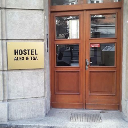 Hostel Alex&Tsa Краков Экстерьер фото