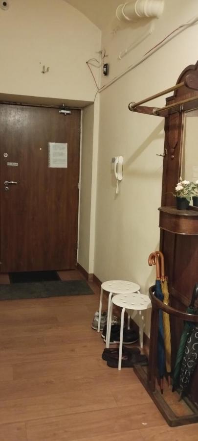 Hostel Alex&Tsa Краков Экстерьер фото