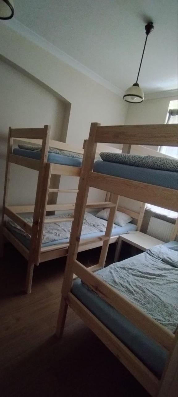 Hostel Alex&Tsa Краков Экстерьер фото